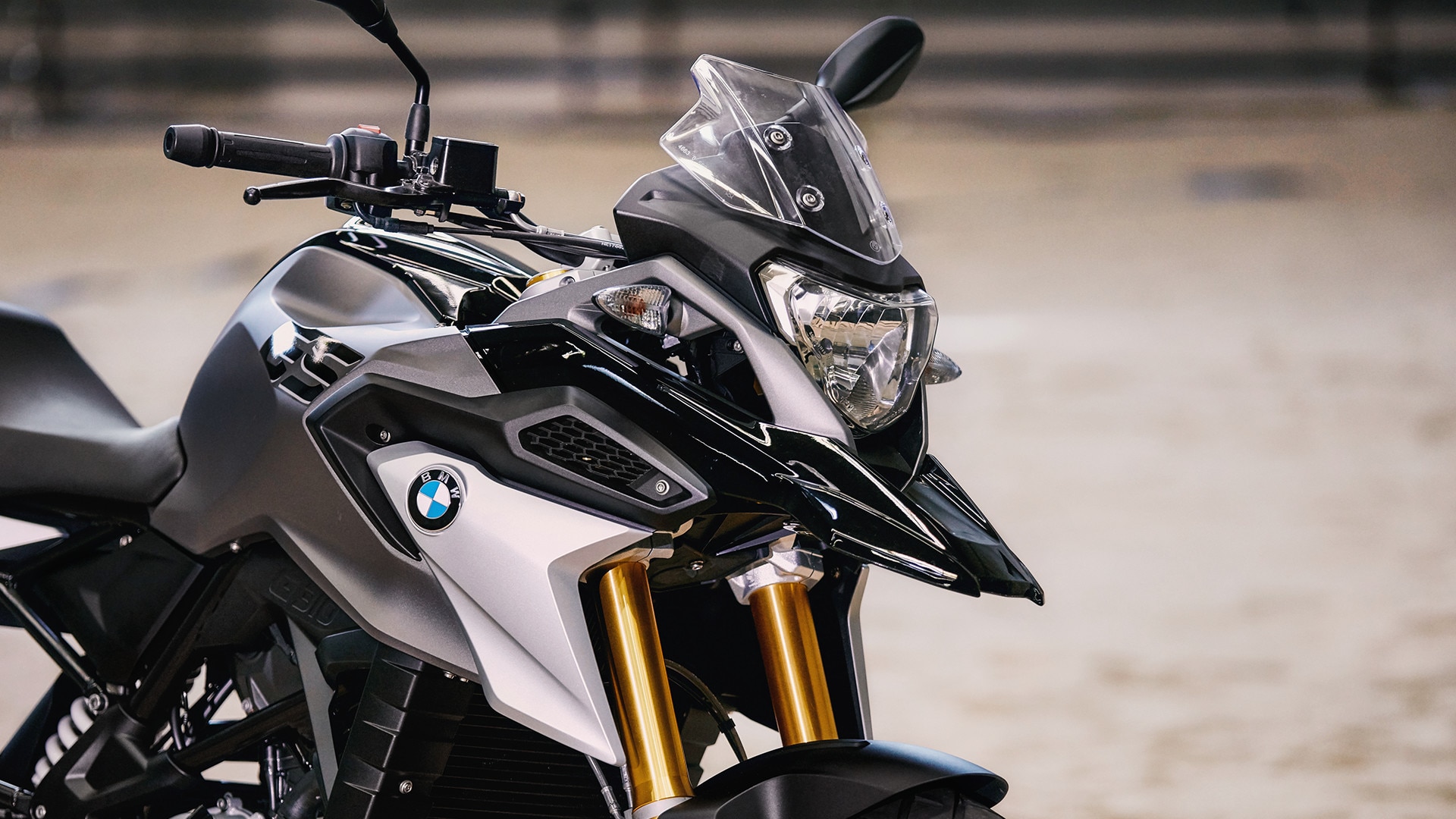 กระจกบังลมป้องกันของ G 310 GS