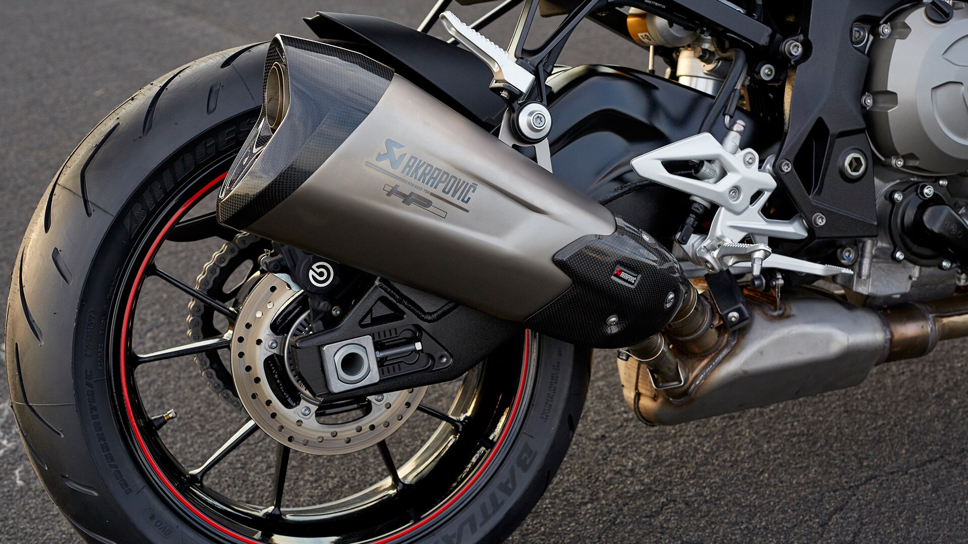 อุปกรณ์ลดเสียง HP ไทเทเนียมส่วนท้ายของ S 1000 R