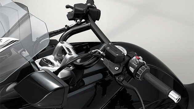 แฮนด์ทรงท่อ K 1600 B