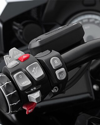 ระบบช่วยถอยหลัง K 1600 B
