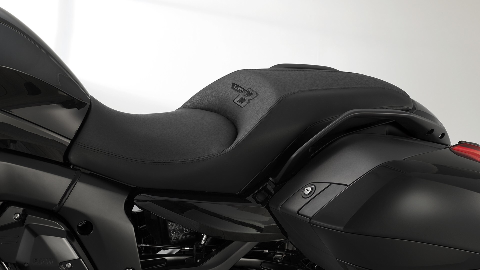เบาะนั่งแบบเตี้ยที่ให้ความสบายมากขึ้น K 1600 B