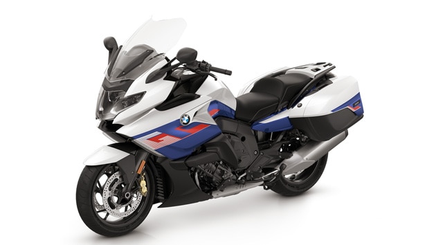K 1600 GT in Light white/Racing blue metallic/Racing red.