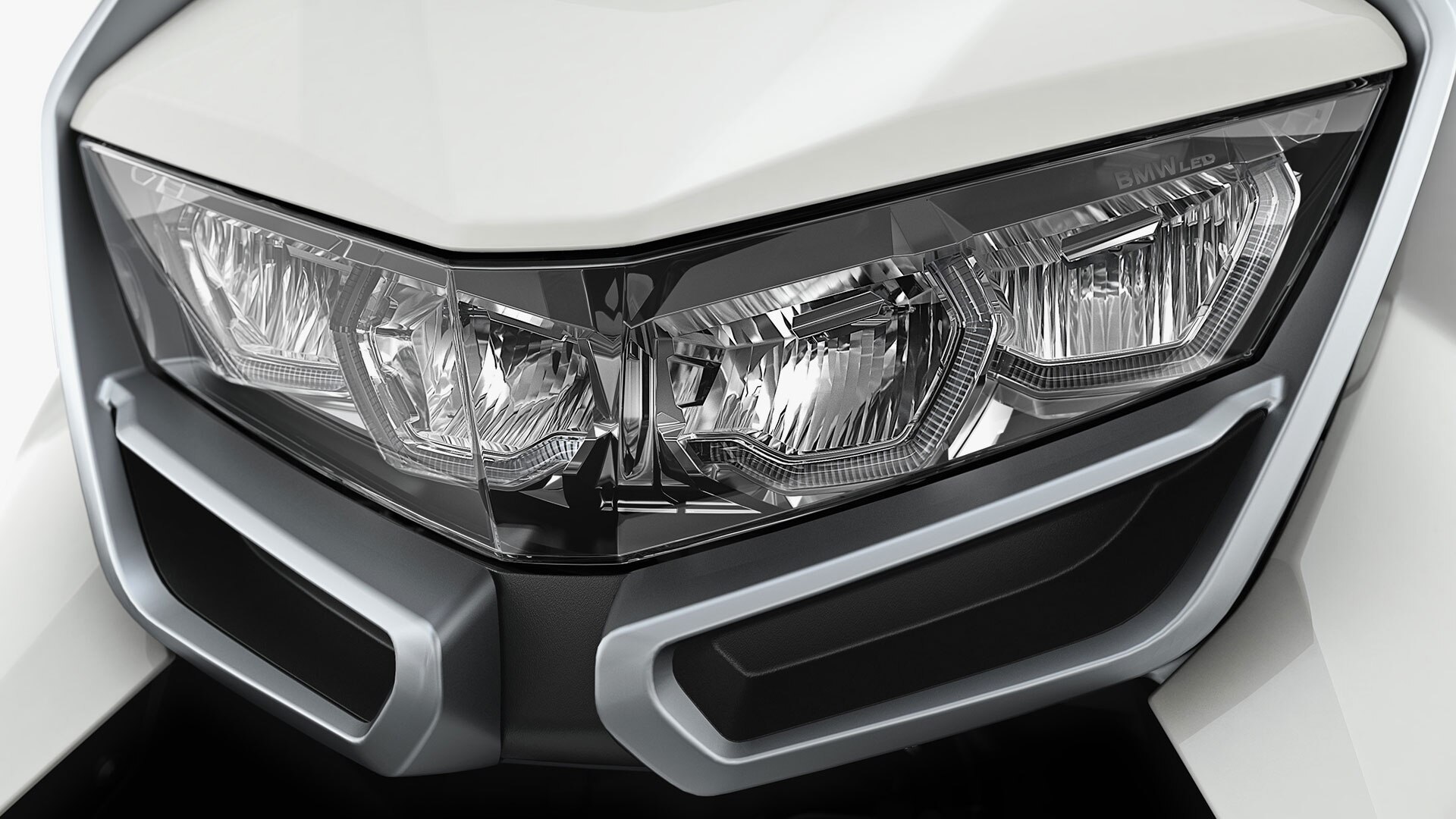 ไฟหน้า LED แบบเต็มตัว