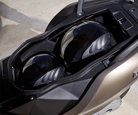 พื้นที่เก็บของ C 650 GT