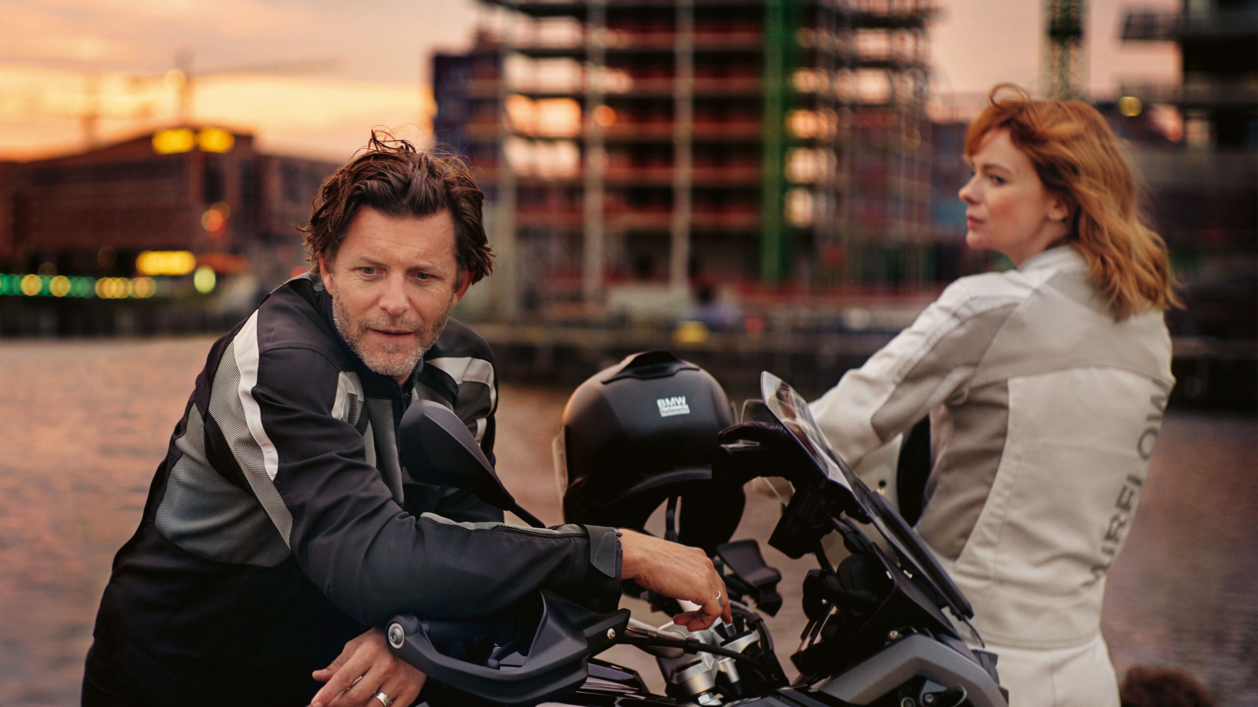BMW Motorrad エアフロースーツ 夏 エアフロースーツのご紹介 - モトラッド京葉ブログ